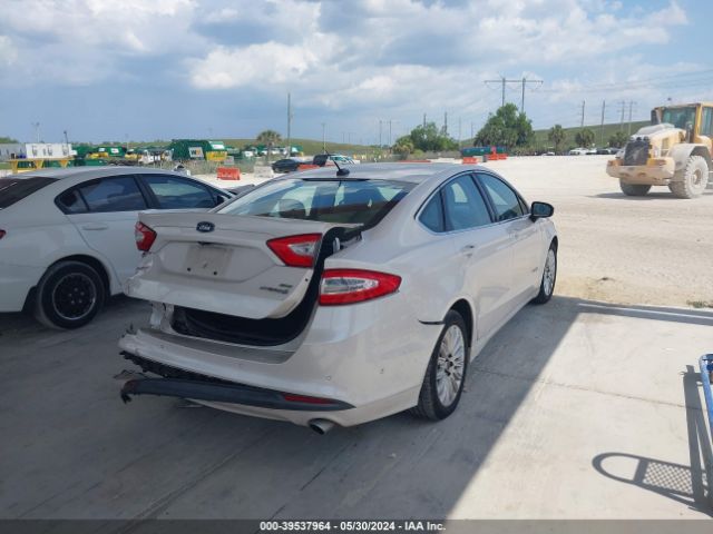 Photo 3 VIN: 3FA6P0LU6DR227614 - FORD FUSION 