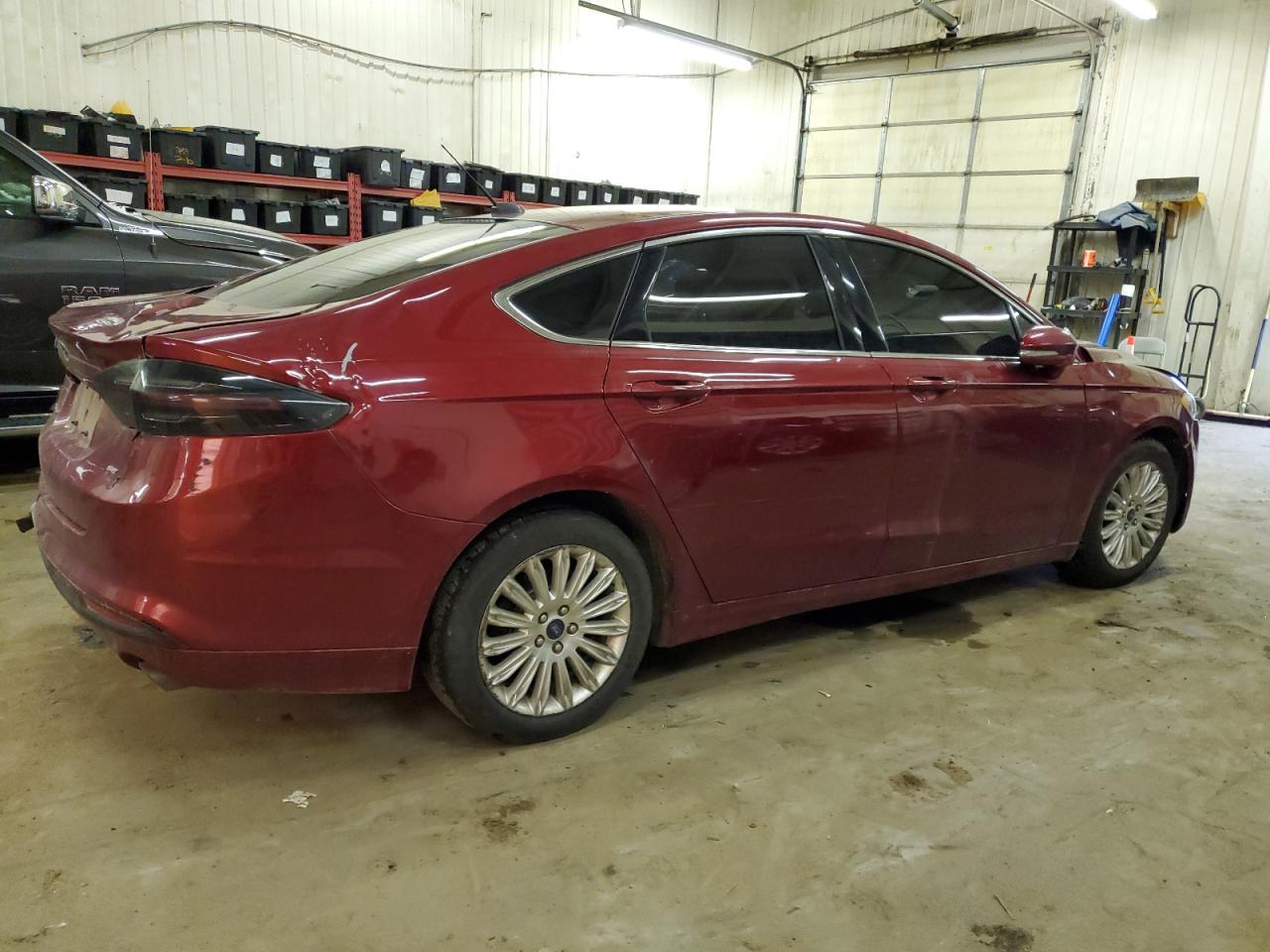 Photo 2 VIN: 3FA6P0LU6DR235101 - FORD FUSION 