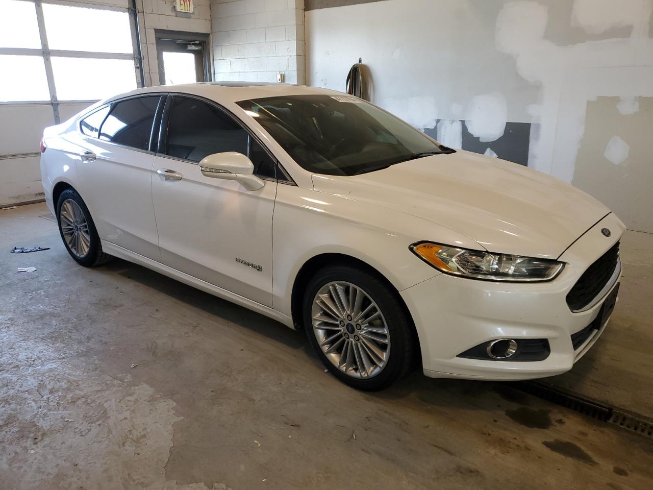 Photo 3 VIN: 3FA6P0LU6DR302392 - FORD FUSION 