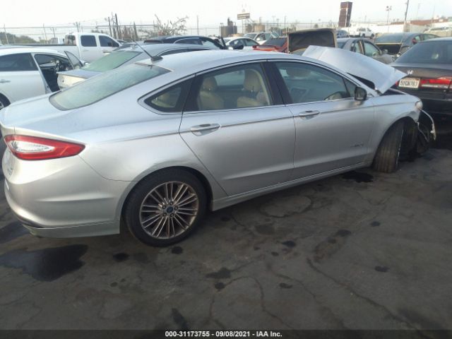 Photo 3 VIN: 3FA6P0LU6ER125179 - FORD FUSION 