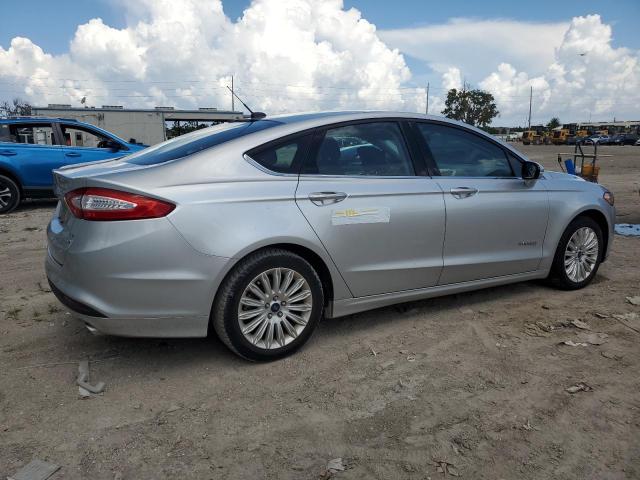 Photo 2 VIN: 3FA6P0LU6ER173989 - FORD FUSION SE 