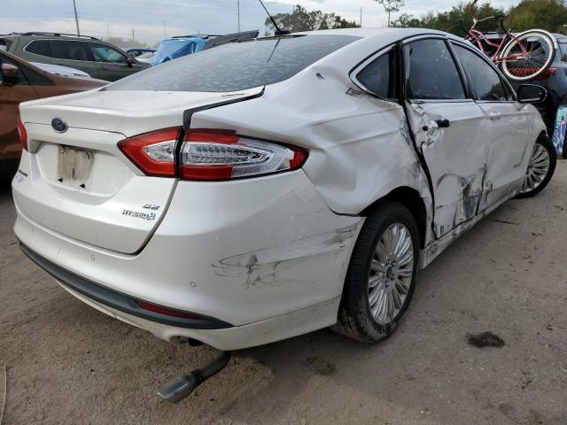 Photo 2 VIN: 3FA6P0LU6GR170237 - FORD FUSION SE 