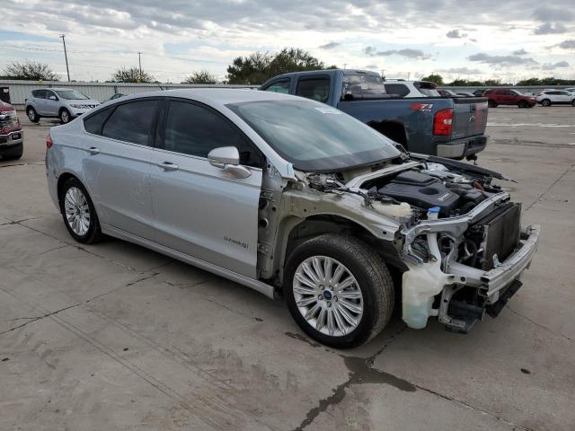 Photo 3 VIN: 3FA6P0LU6GR188088 - FORD FUSION SE 