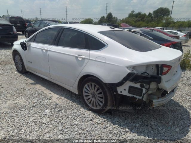 Photo 2 VIN: 3FA6P0LU6GR313123 - FORD FUSION 