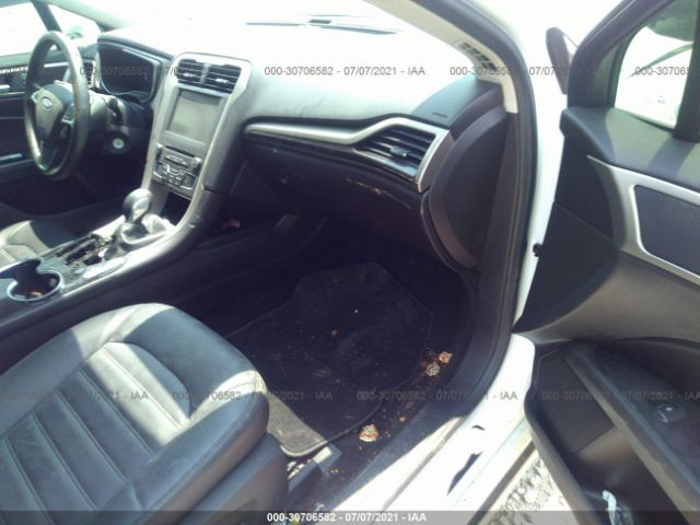 Photo 4 VIN: 3FA6P0LU6GR313123 - FORD FUSION 