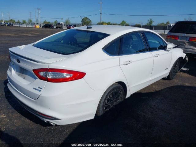 Photo 3 VIN: 3FA6P0LU6GR342816 - FORD FUSION 