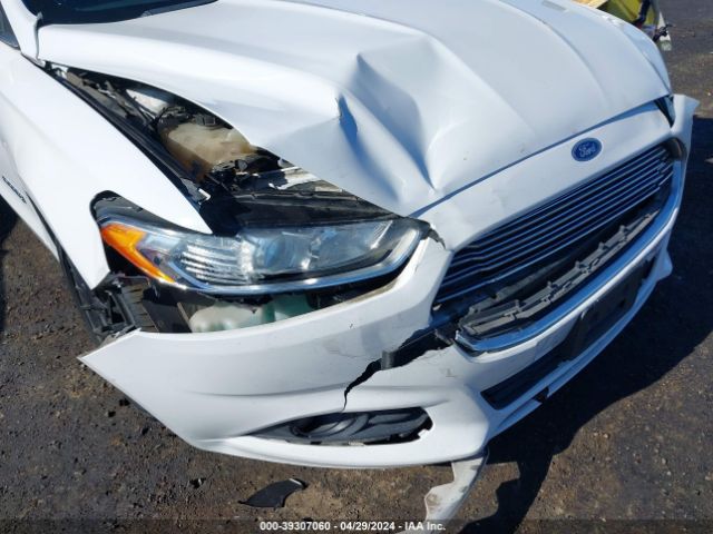 Photo 5 VIN: 3FA6P0LU6GR342816 - FORD FUSION 