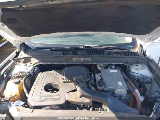 Photo 9 VIN: 3FA6P0LU6GR342816 - FORD FUSION 