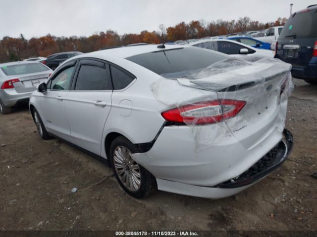 Photo 2 VIN: 3FA6P0LU6GR349006 - FORD FUSION HYBRID 