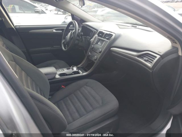 Photo 4 VIN: 3FA6P0LU6HR232673 - FORD FUSION HYBRID 