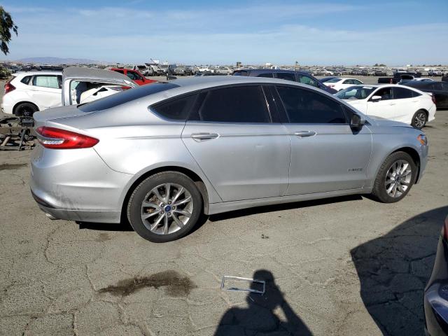 Photo 2 VIN: 3FA6P0LU6HR315360 - FORD FUSION SE 