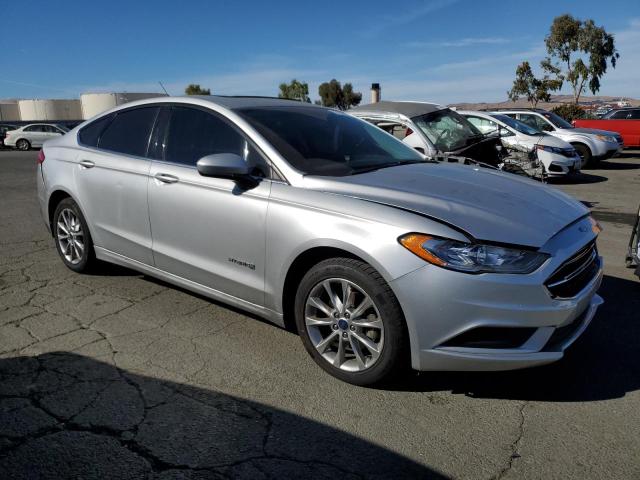 Photo 3 VIN: 3FA6P0LU6HR315360 - FORD FUSION SE 