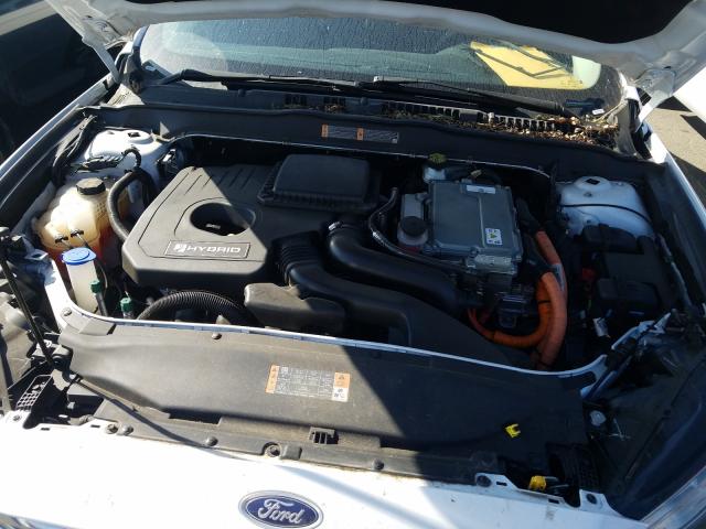 Photo 6 VIN: 3FA6P0LU6HR323653 - FORD FUSION SE 