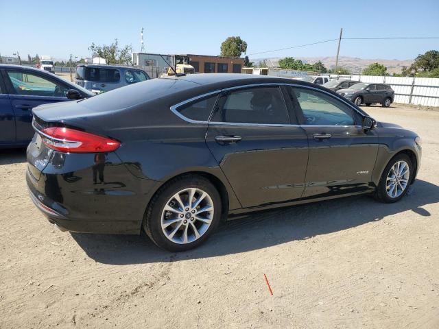 Photo 2 VIN: 3FA6P0LU6HR400571 - FORD FUSION SE 