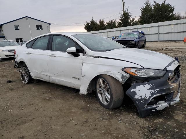 Photo 3 VIN: 3FA6P0LU6JR101488 - FORD FUSION 