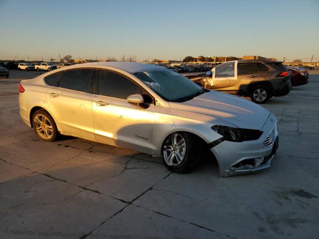 Photo 3 VIN: 3FA6P0LU6JR114693 - FORD FUSION SE 