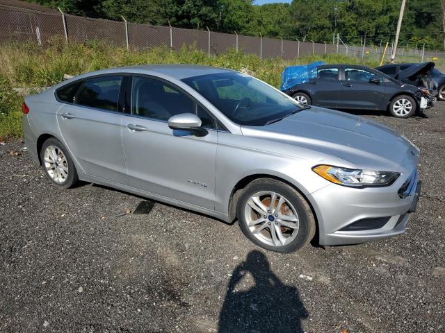 Photo 3 VIN: 3FA6P0LU6JR172187 - FORD FUSION SE 