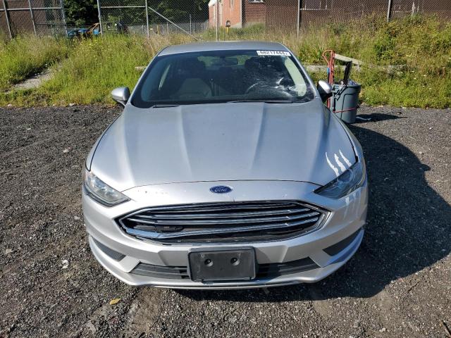 Photo 4 VIN: 3FA6P0LU6JR172187 - FORD FUSION SE 