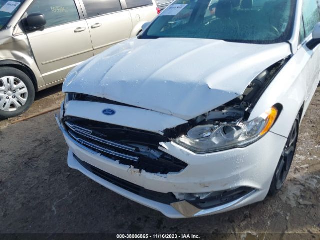 Photo 5 VIN: 3FA6P0LU6JR210453 - FORD FUSION HYBRID 