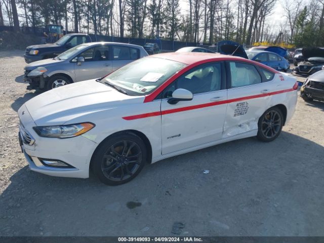 Photo 1 VIN: 3FA6P0LU6JR225132 - FORD FUSION 