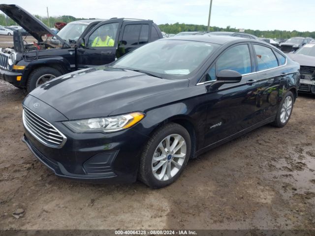 Photo 1 VIN: 3FA6P0LU6KR108930 - FORD FUSION 