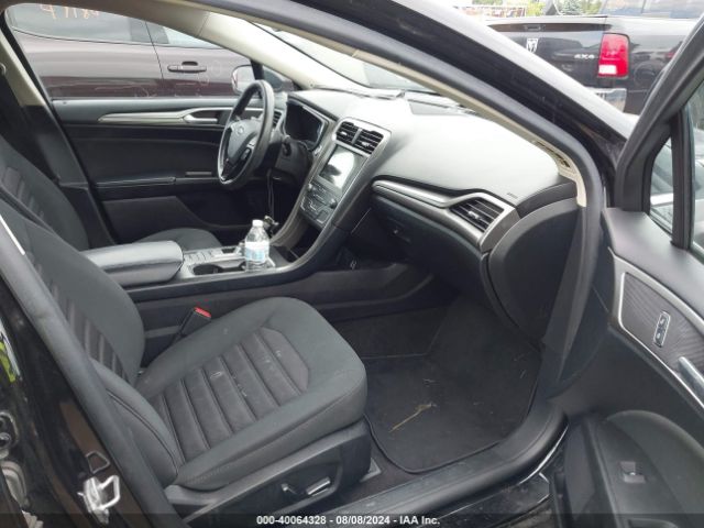 Photo 4 VIN: 3FA6P0LU6KR108930 - FORD FUSION 