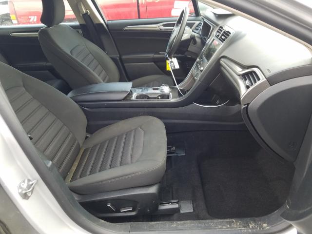 Photo 4 VIN: 3FA6P0LU6KR117725 - FORD FUSION SE 