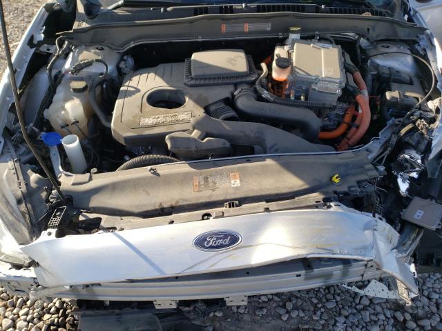 Photo 6 VIN: 3FA6P0LU6KR143760 - FORD FUSION SE 