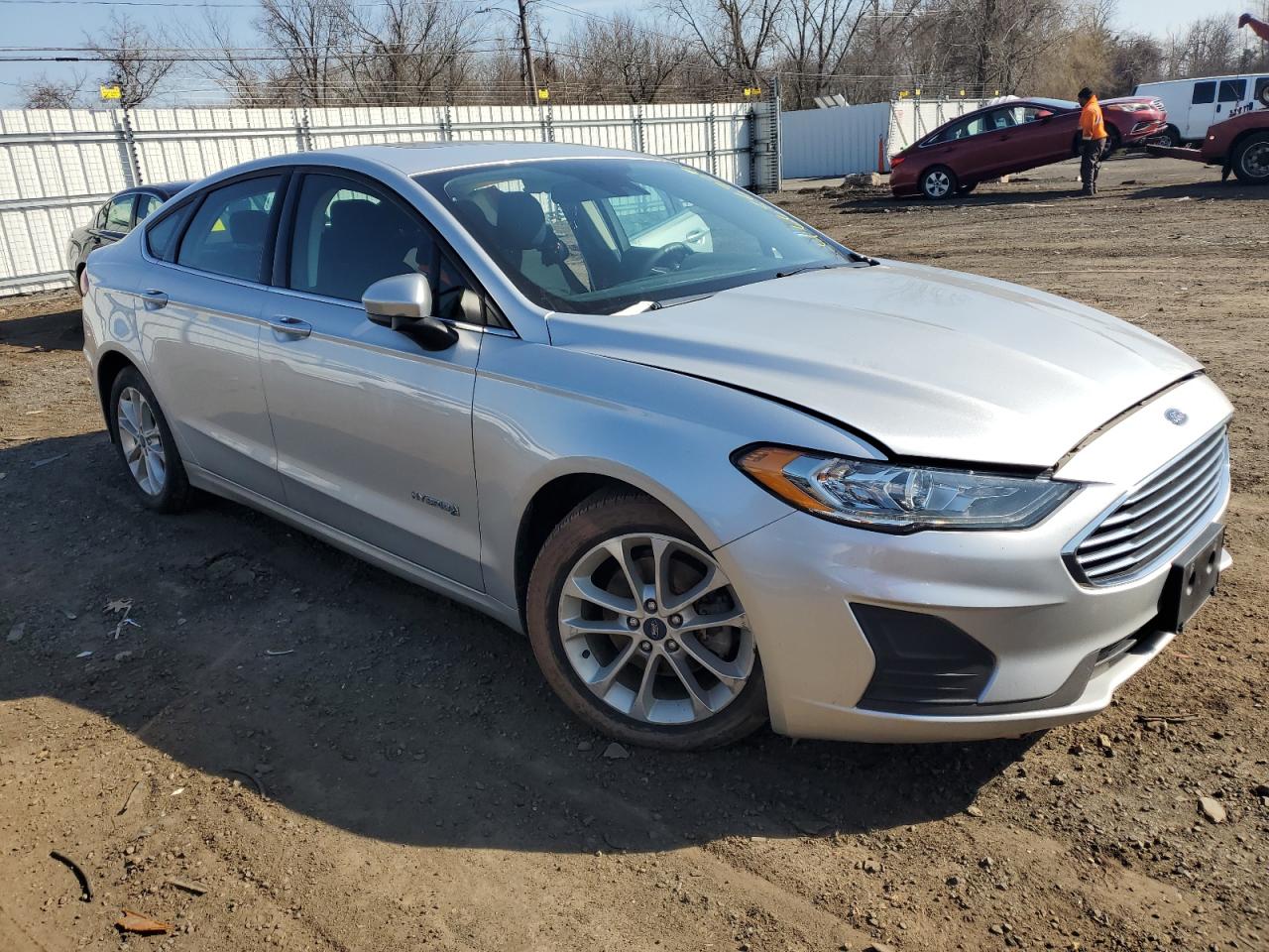 Photo 3 VIN: 3FA6P0LU6KR181702 - FORD FUSION 