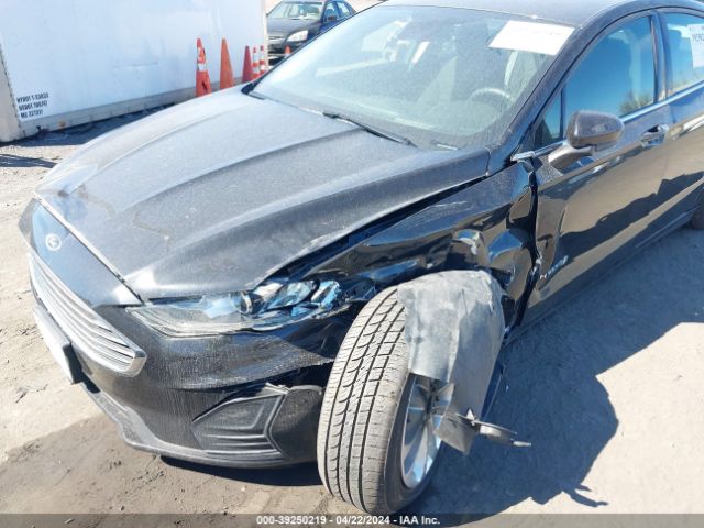 Photo 5 VIN: 3FA6P0LU6KR195504 - FORD FUSION HYBRID 