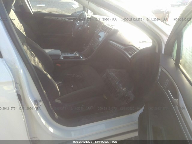 Photo 4 VIN: 3FA6P0LU6KR205917 - FORD FUSION HYBRID 