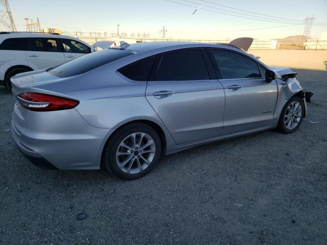 Photo 2 VIN: 3FA6P0LU6KR207926 - FORD FUSION 