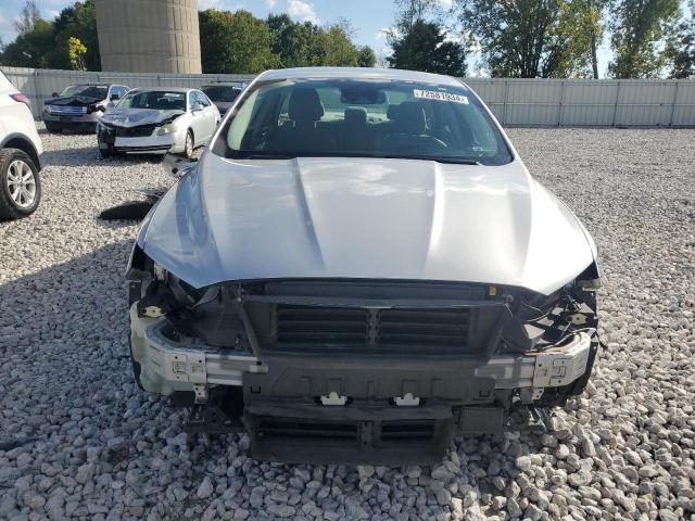 Photo 4 VIN: 3FA6P0LU6KR226167 - FORD FUSION SE 