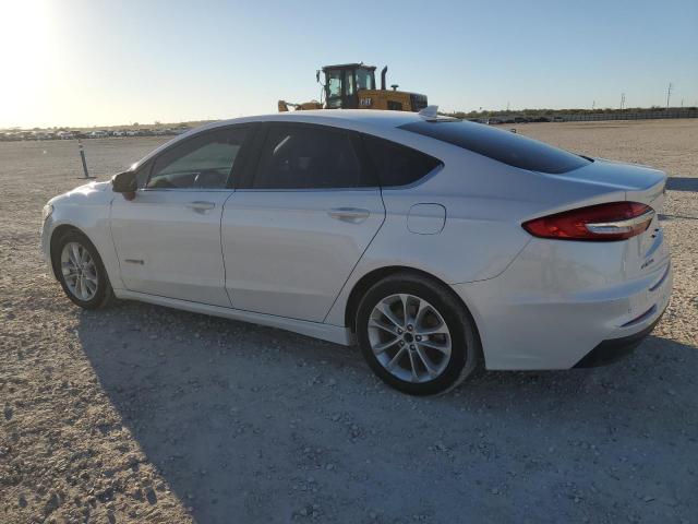 Photo 1 VIN: 3FA6P0LU6KR241042 - FORD FUSION SE 