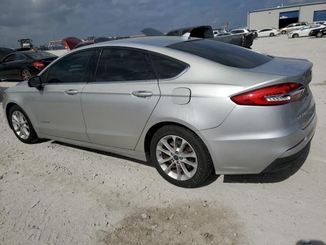 Photo 1 VIN: 3FA6P0LU6KR256768 - FORD FUSION 