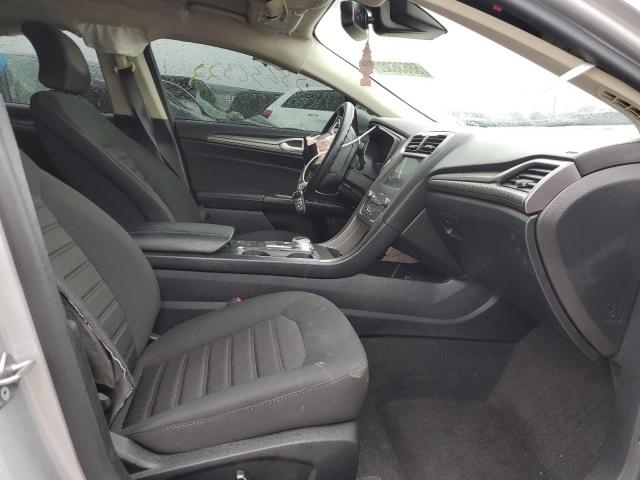 Photo 4 VIN: 3FA6P0LU6KR272436 - FORD FUSION SE 