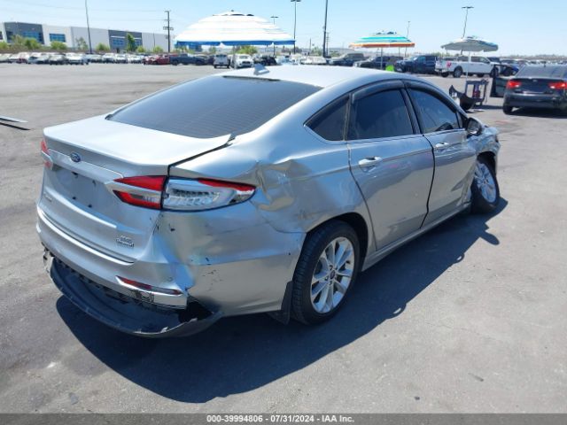 Photo 3 VIN: 3FA6P0LU6LR127317 - FORD FUSION 