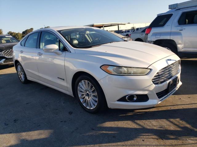 Photo 3 VIN: 3FA6P0LU7ER136773 - FORD FUSION SE 