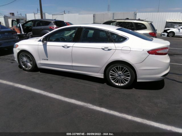 Photo 2 VIN: 3FA6P0LU7ER176108 - FORD FUSION 