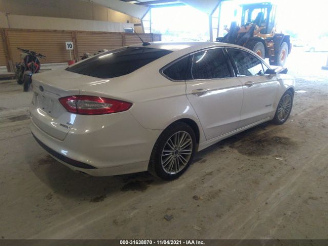 Photo 3 VIN: 3FA6P0LU7ER252295 - FORD FUSION 