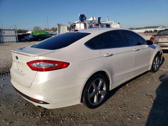 Photo 2 VIN: 3FA6P0LU7ER252961 - FORD FUSION 