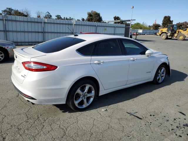 Photo 2 VIN: 3FA6P0LU7ER270098 - FORD FUSION 