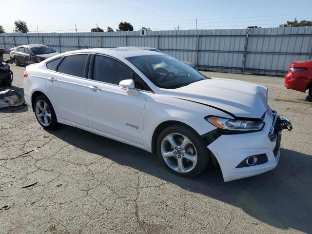 Photo 3 VIN: 3FA6P0LU7ER270098 - FORD FUSION 