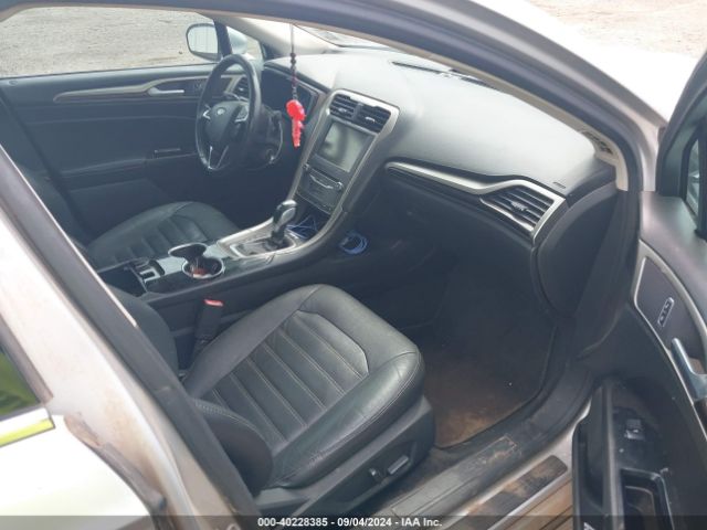 Photo 4 VIN: 3FA6P0LU7FR249138 - FORD FUSION 