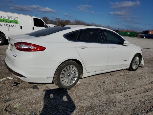 Photo 2 VIN: 3FA6P0LU7FR265663 - FORD FUSION 