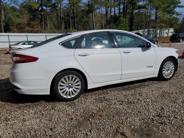 Photo 2 VIN: 3FA6P0LU7FR299506 - FORD FUSION SE 