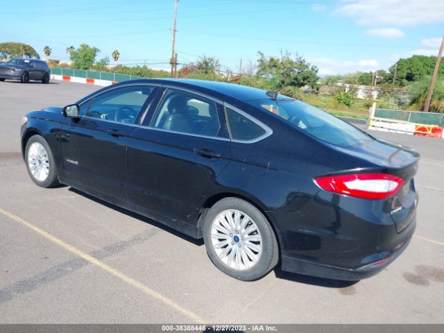 Photo 2 VIN: 3FA6P0LU7GR166410 - FORD FUSION 