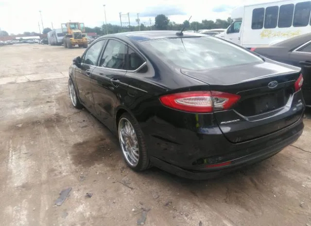 Photo 2 VIN: 3FA6P0LU7GR332523 - FORD FUSION 