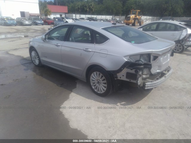 Photo 2 VIN: 3FA6P0LU7GR388879 - FORD FUSION 