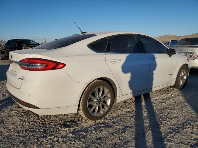 Photo 2 VIN: 3FA6P0LU7HR252916 - FORD FUSION 